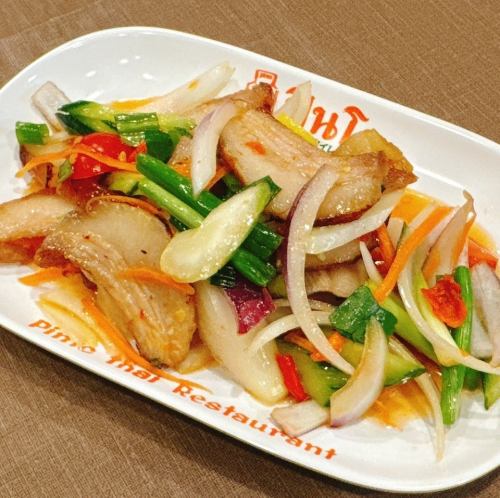 焼き豚トロハーブスパイシーサラダ