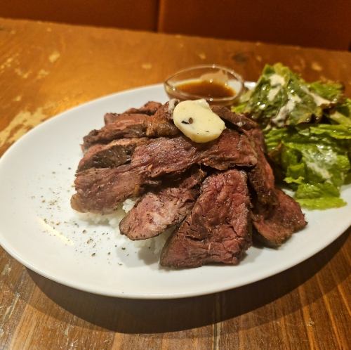 牛サガリのステーキライス～トリュフバター添え～