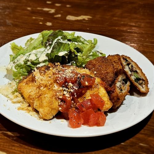 【5月限定】チキンピカタと鯵のたたきカツ定食