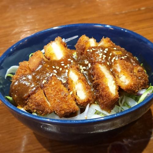 【5月限定】味噌デミのポークカツ丼