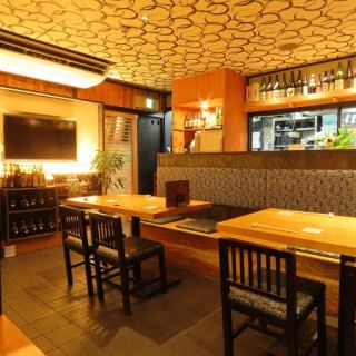 4名テーブルを２つご用意しております。