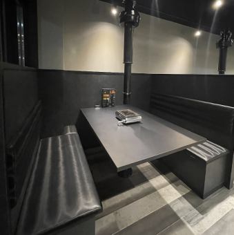 清潔感溢れる綺麗な店内は女性にも人気のお店!女子会やデート、会社帰りにふらっと立ち寄るのも◎ご要望などございましたらお気軽にご相談くださいませ。