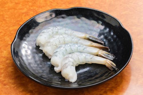 Shrimp grilled with herbs