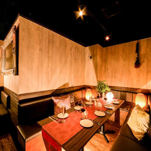 ◆ Stylish private rooms available