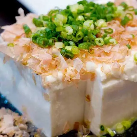 Domestically produced cold tofu