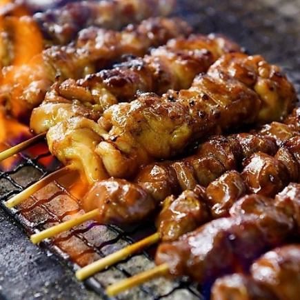 【期間限定】ソフトドリンク付き♪炭火焼き鳥・鶏の唐揚げなど全24品食べ放題【2980円→1980円】