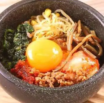 石焼ビビンバ