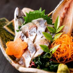 Today's Sashimi - 3 Types - Delivered Directly from the Sea of Japan Fishing Port