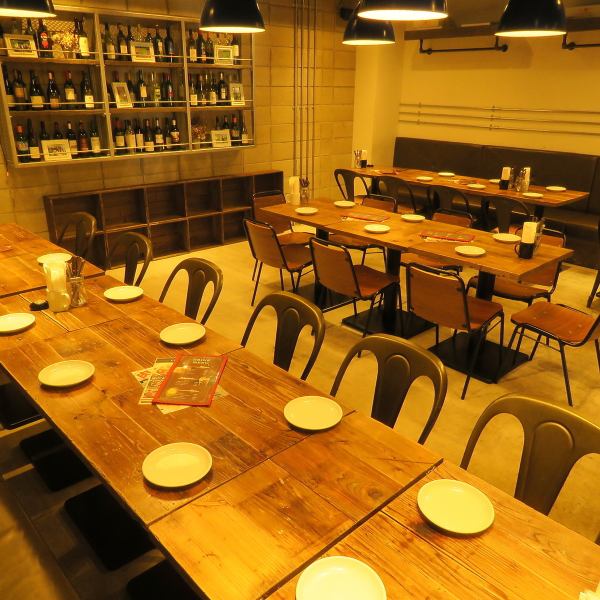 The stylish interior can be reserved.We also have a great all-you-can-drink course, so please feel free to contact us ☆
