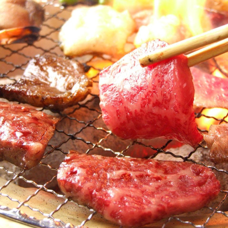 The strongest table-ordered yakiniku buffet at cost performance 2,728 JPY (incl. tax)