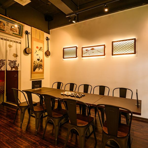 大人数のご予約もお待ちしております！ビールも含む飲み放題プランあり◎落ち着いた雰囲気の店内で、心ゆくまで仲間との時間をお楽しみください。