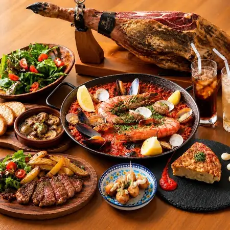 Completely satisfying! A fulfilling Spanish cuisine course (8 dishes)