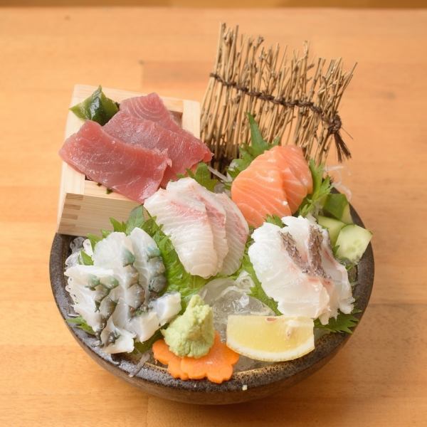 [Assortment of 5 kinds of sashimi]