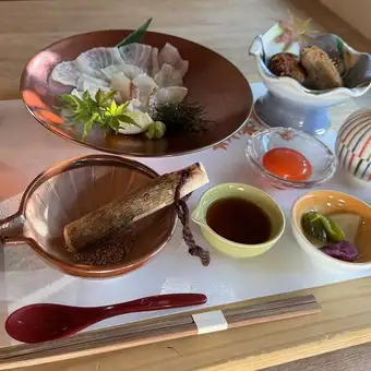 【郷土料理】鯛めし御膳「椿」　 ※混雑時お席の利用を90分でお願いすることがございます