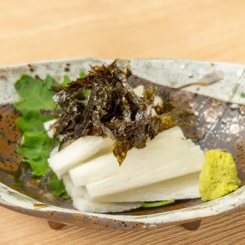 Nagaimo (Japanese yam) sliced into strips