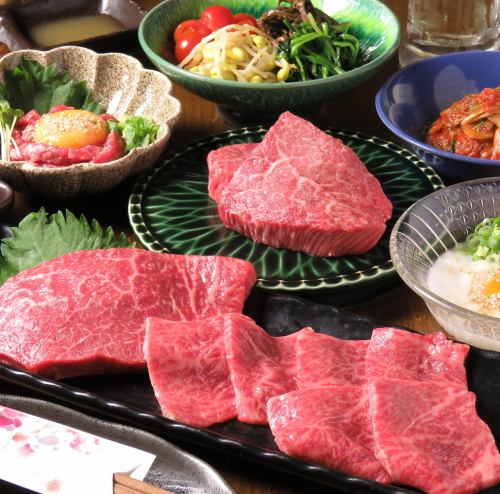 You can get Japanese black beef at a reasonable price ◎