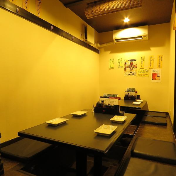 We have a private room for digging up to 10 people! Please use it for banquets and entertainment.