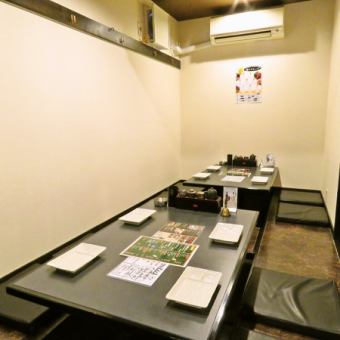 A tatami parlor is also available in the back! Please use it for various banquets.