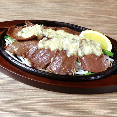 薄切りねぎ塩レモン牛たん