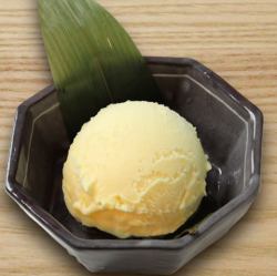 バニラアイス