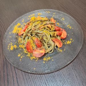 冷製イタリアン茶そば～カラスミ仕立て～