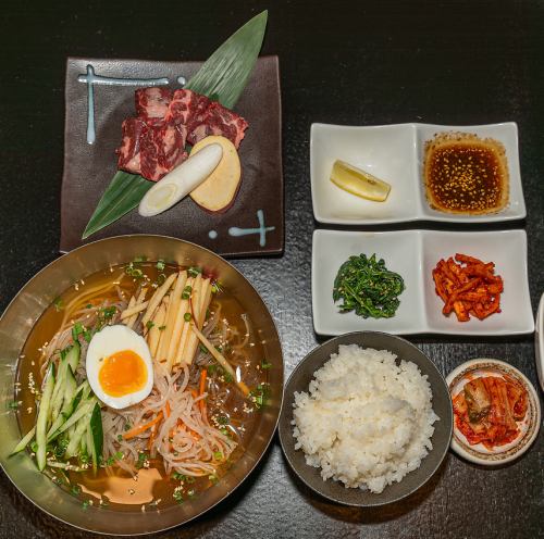 韓国冷麺＆ソソカルビランチ