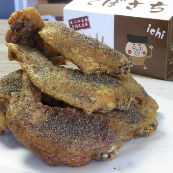 テイクアウトも行っております。お土産やお持ち帰りも販売しております。ご自宅でもお楽しみいただけます。