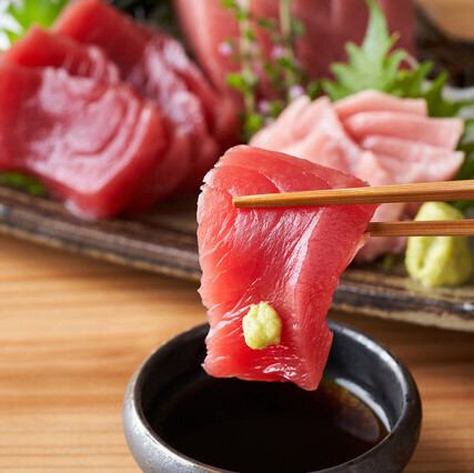 市場直送の鮮魚を使用したこだわりの海鮮メニュー770円(税込)～