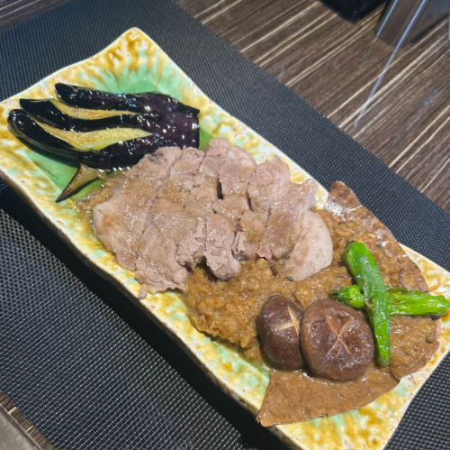 香ばしい！【豚ロースのほうば味噌焼き】