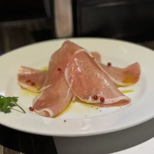 Prosciutto carpaccio