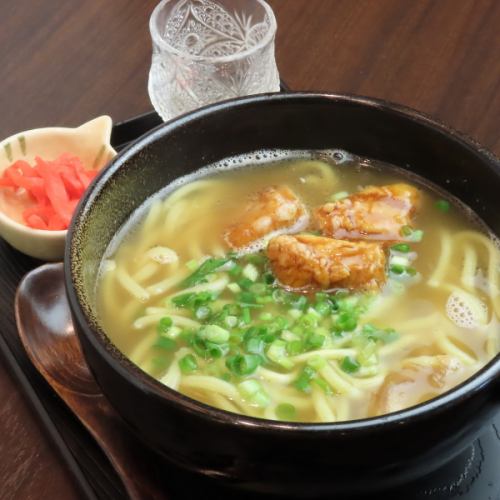 【名物白角煮×沖縄そば】ここだけの味を堪能しよう！