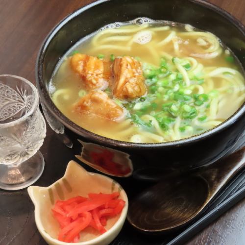 【オリジナル沖縄そば】角煮が主役の〆に最高な一杯♪