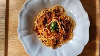 〆に最適！メリケンサカナのパスタ！魚介のボロネーゼをご用意！