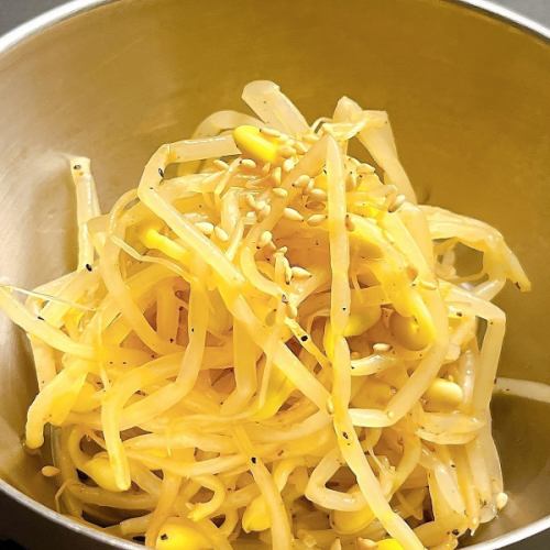 Bean sprouts namul