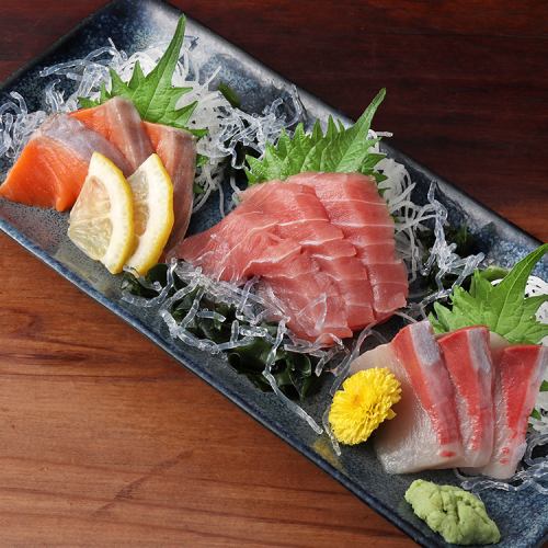 Assortment of 3 sashimi