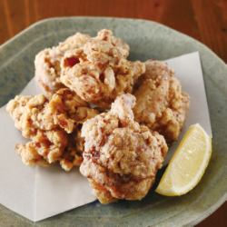 Deep fried chicken thighs (4 pieces)