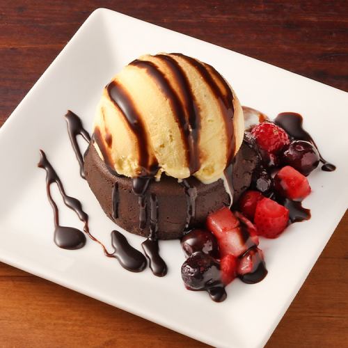 Chocolate fondant with vanilla ice cream