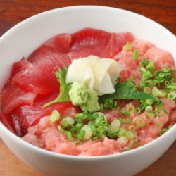 Tuna and green onion rice bowl