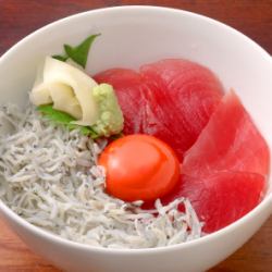 Tuna and whitebait rice bowl