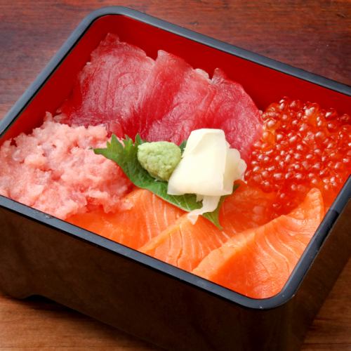 Seafood four-color bento