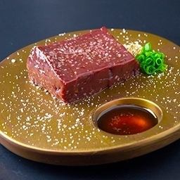 Instantly “broiled” fresh thick-sliced liver
