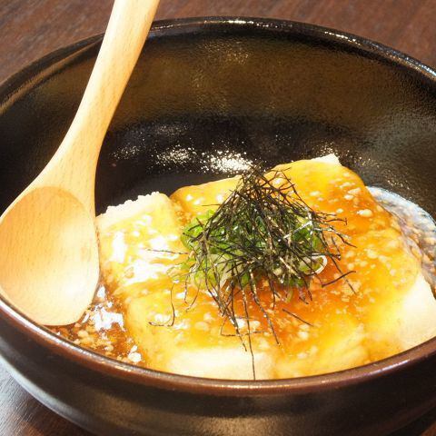 揚げ豆腐の鶏そぼろあんかけ