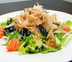 きのことベーコンのサラダ