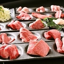 【ディナー限定】 100分制　和牛食べ放題プラン　￥7,000　人気の和牛炙り寿司も食べ放題！