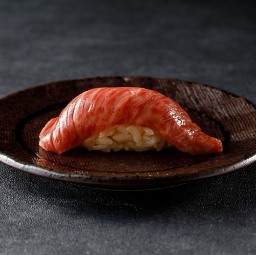 ■海鲜寿司×肉类寿司