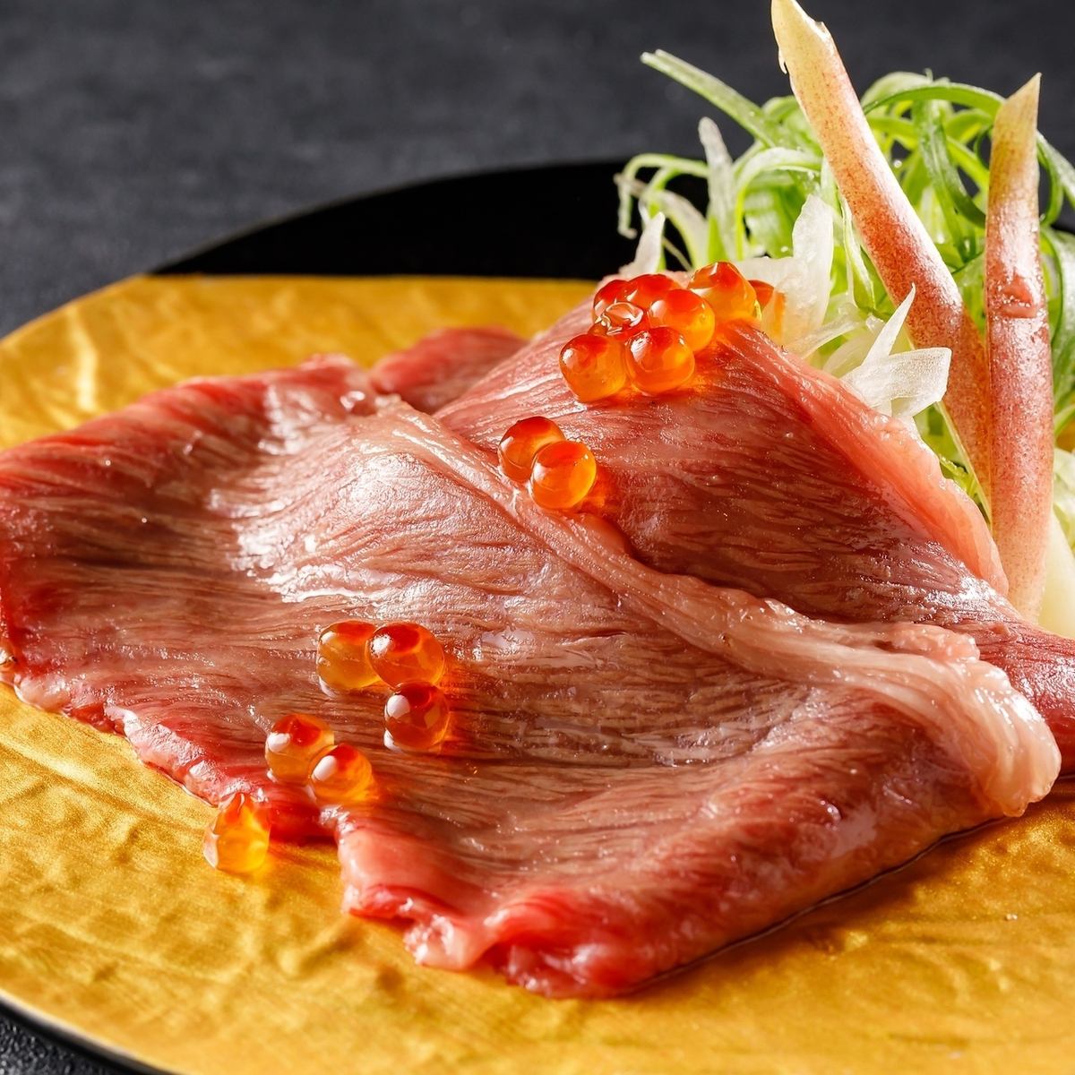 【特色自助餐】使用近江牛的性價比極佳的涮鍋◎