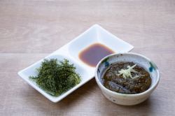 Okinawa Prefecture's sea grapes and rock mozuku seaweed assortment