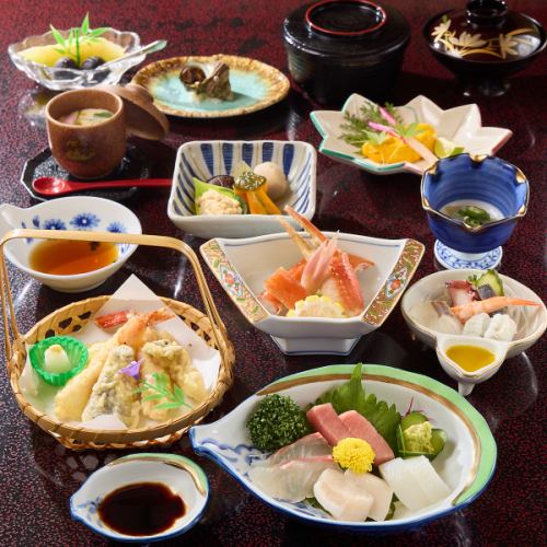 お祝い事などにおすすめ◎花懐石　6600円(税込)～