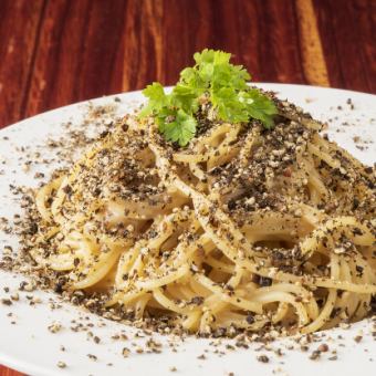 Plenty of black pepper pasta-butter and cheese-150g