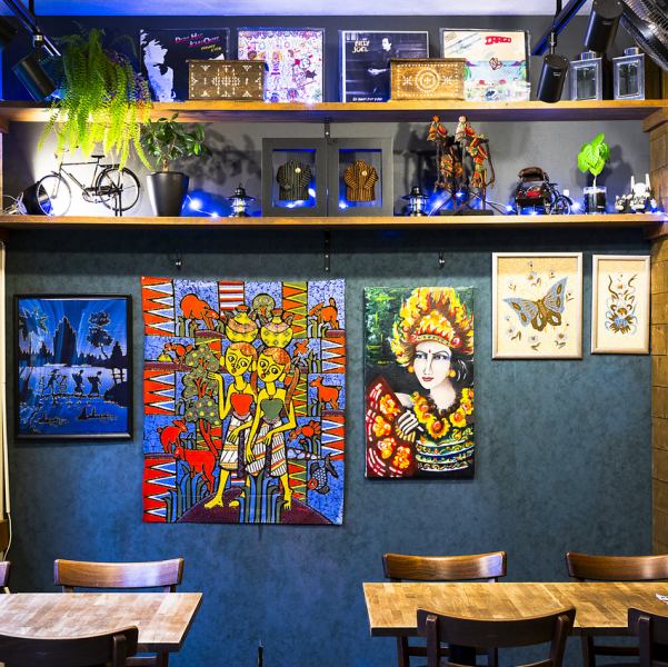 【落ち着いたオシャレ空間】女子会・デートにもピッタリのオシャレ空間でぜひお食事をお楽しみください♪誕生日・記念日でのサプライズやデザートプレートのご用意も可能ですので、お気軽にご相談ください!単品飲み放題もございます◎